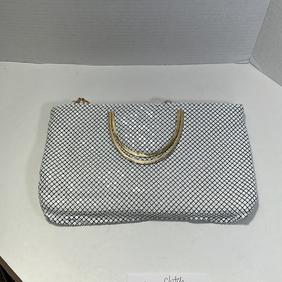 White Metal Mesh Bag - Picture 2 of 13